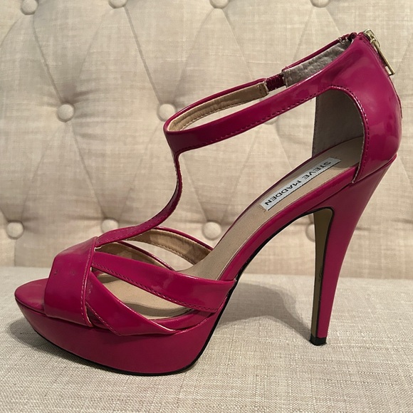 Steve Madden Haylow in Fuschia/Hot Pink, Size 9.5 - Picture 2 of 7